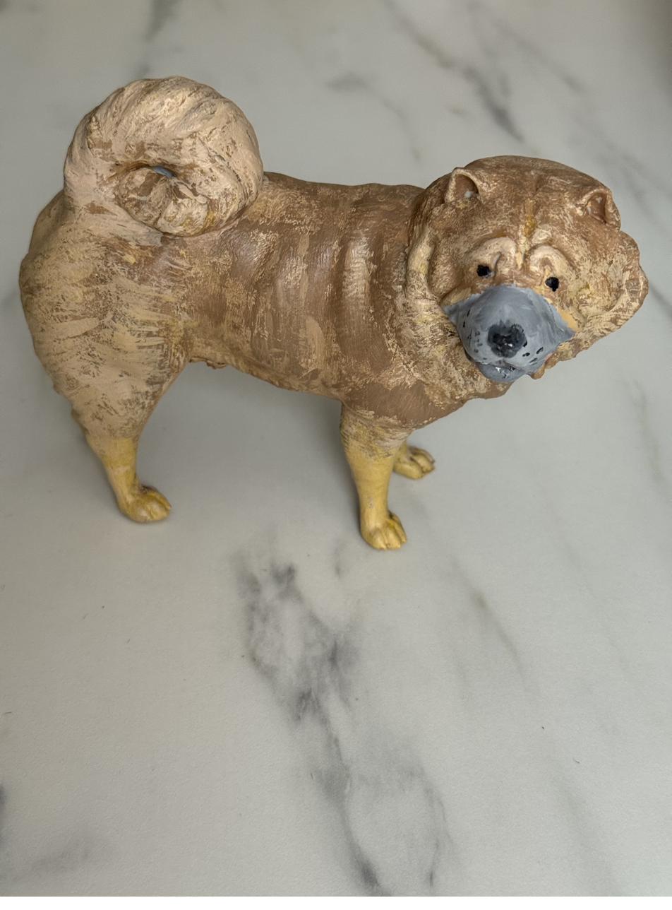 Finished pet sculpture close-up